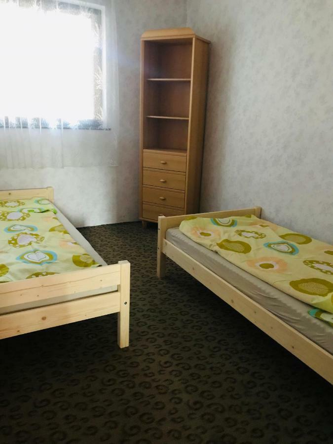 Jesolo Apartmanhaz Balatonkeresztúr Kültér fotó