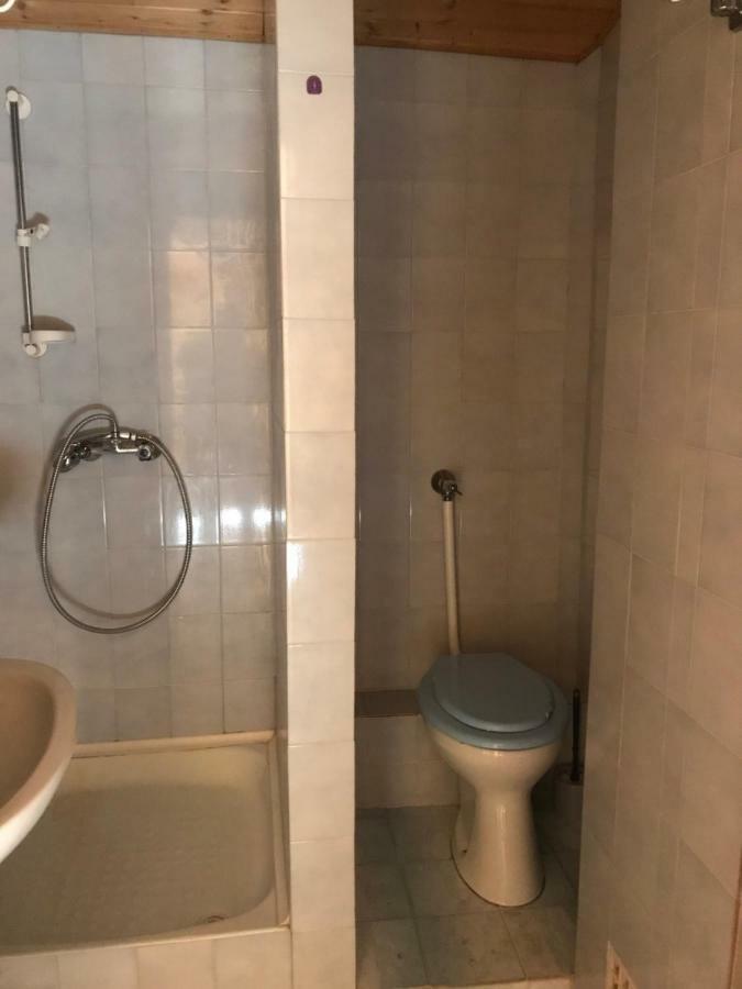 Jesolo Apartmanhaz Balatonkeresztúr Kültér fotó