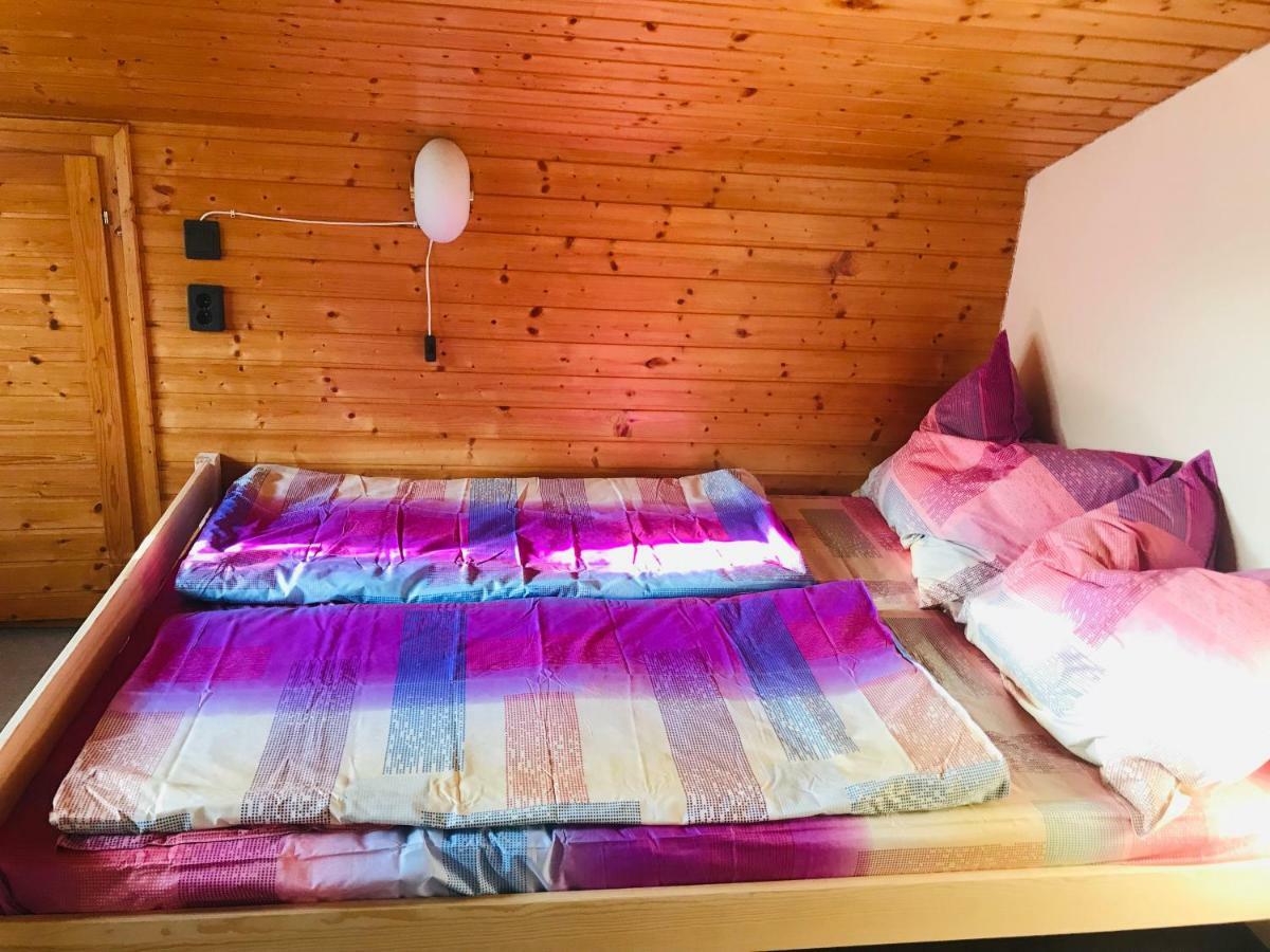 Jesolo Apartmanhaz Balatonkeresztúr Kültér fotó